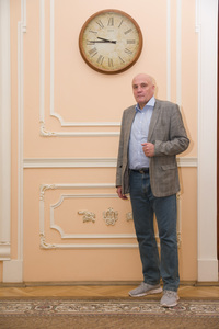 ������� ������ ������������